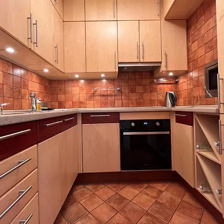 Labo Metro Swietokrzyska Apartment Warsaw